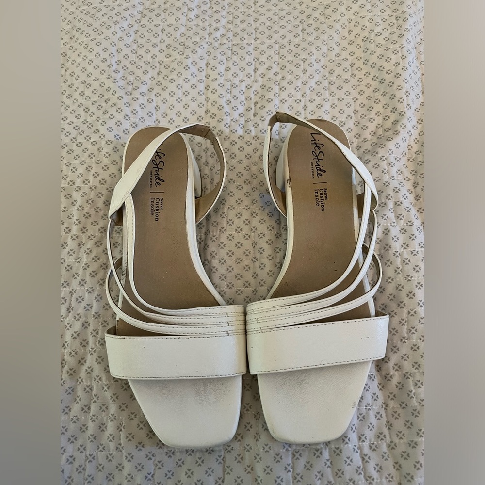 LifeStride Joy Strappy Block Heel